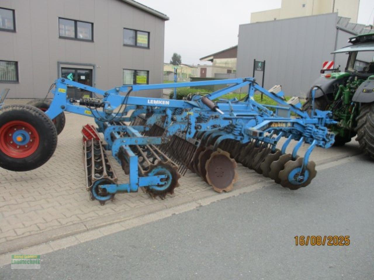 Kurzscheibenegge des Typs Lemken Rubin 9 500 KUEA, Gebrauchtmaschine in Büren (Bild 9)