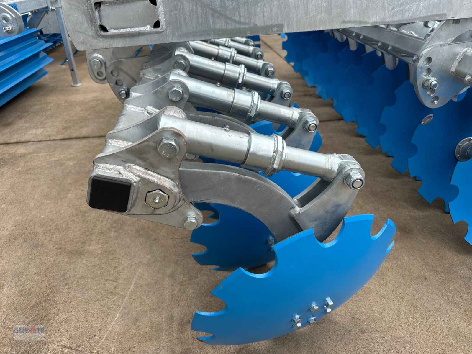 Kurzscheibenegge za tip Letak L-RF-3.0, Neumaschine u Landau/Isar  (Slika 3)