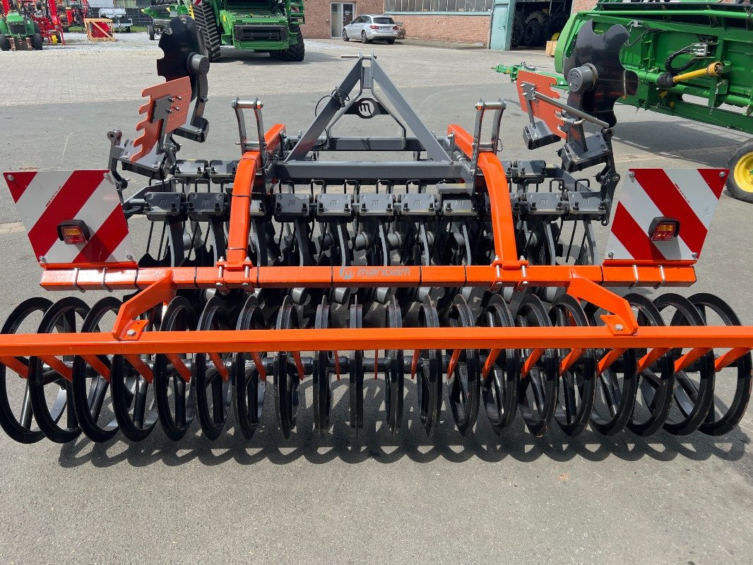 Kurzscheibenegge des Typs Mandam GAL -C 3,0 mit Dachringwalze, Gebrauchtmaschine in Rietberg (Bild 1)