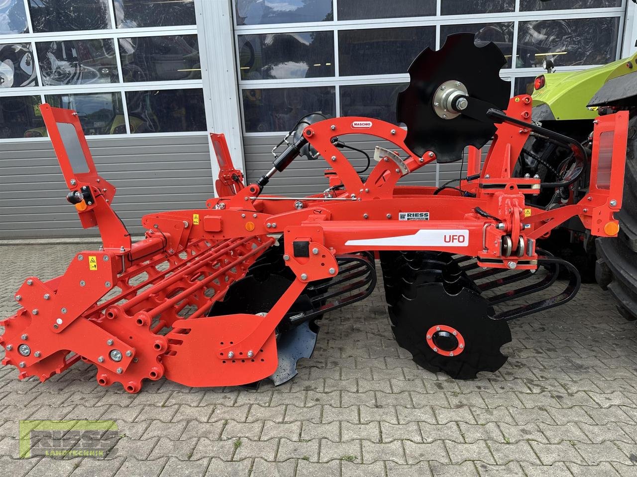 Kurzscheibenegge des Typs Maschio UFO 300, Neumaschine in Homberg/Ohm - Maulbach (Bild 15)