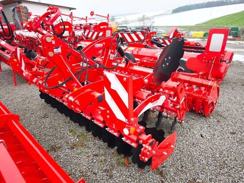 Kurzscheibenegge des Typs Maschio Veloce 300 Kurzscheibenegge, Neumaschine in St. Marienkirchen (Bild 1)