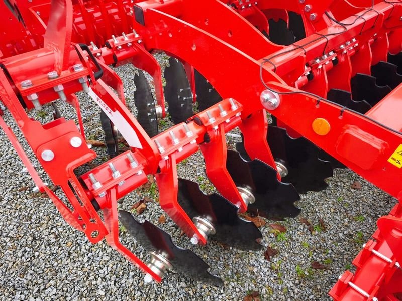 Kurzscheibenegge des Typs Maschio Veloce 300 Kurzscheibenegge, Neumaschine in St. Marienkirchen (Bild 11)