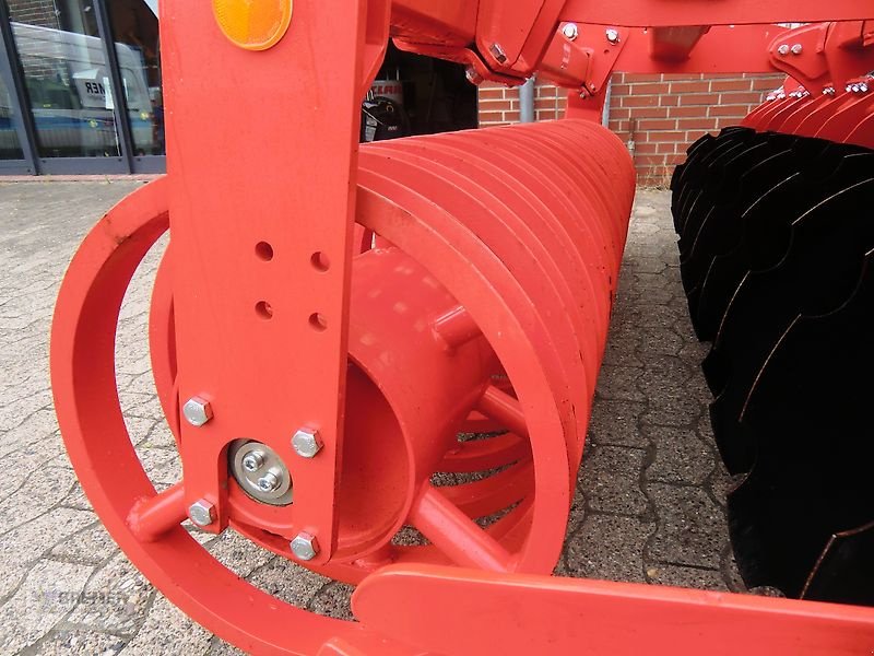 Kurzscheibenegge des Typs Maschio VELOCE 300 + U-Ringwalze 560, Gebrauchtmaschine in Asendorf (Bild 4)