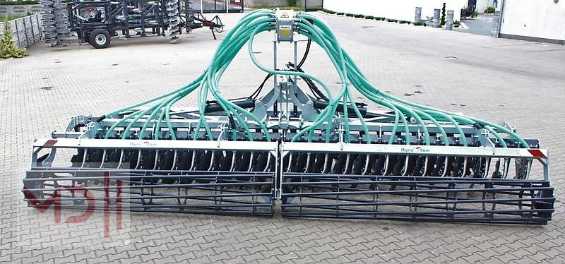 Kurzscheibenegge du type MD Landmaschinen AGT Scheibenegge mit Gülleverteiler ATHL 3,0 m, 4,0 m, 4,5 m, 5,0 m, 6,0 m, Neumaschine en Zeven (Photo 9)