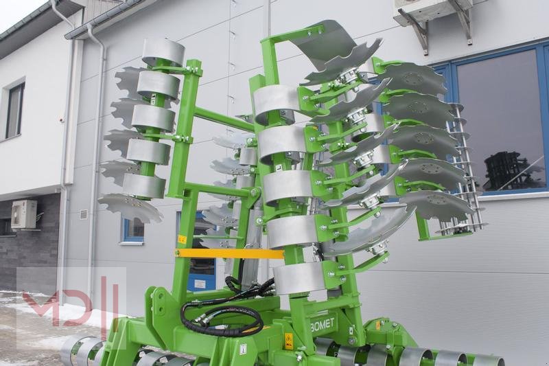 Kurzscheibenegge des Typs MD Landmaschinen BO Kurzscheibeneggen hydraulisch klappbar  4,0m ,5,0 m, 6,0m, Neumaschine in Zeven (Bild 8)