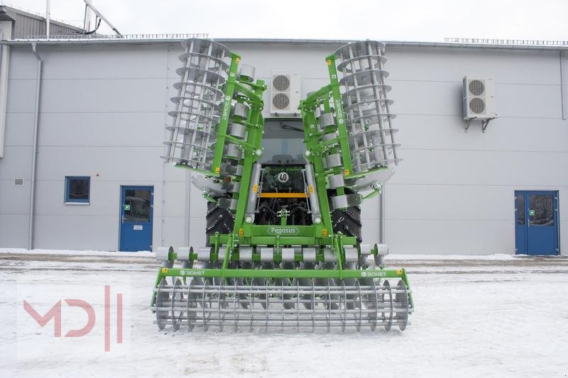 Kurzscheibenegge des Typs MD Landmaschinen BO Kurzscheibeneggen hydraulisch klappbar  4,0m ,5,0 m, 6,0m, Neumaschine in Zeven (Bild 2)