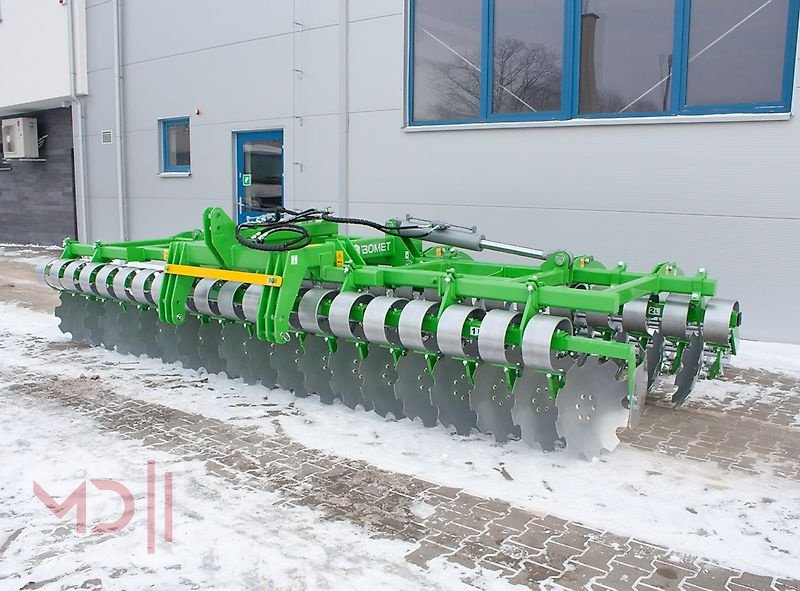 Kurzscheibenegge des Typs MD Landmaschinen BO Kurzscheibeneggen hydraulisch klappbar  4,0m ,5,0 m, 6,0m, Neumaschine in Zeven (Bild 4)