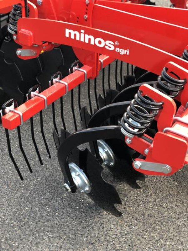 Kurzscheibenegge des Typs Minos Agri Kurzscheibenegge 3m YDTM 20 **NEU**, Neumaschine in Münstermaifeld (Bild 8)