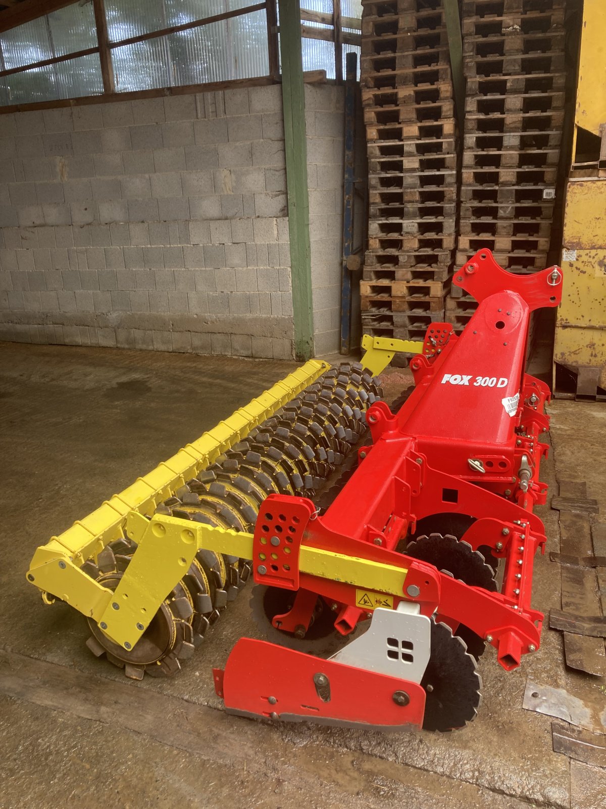 Kurzscheibenegge des Typs Pöttinger Fox 300 D, Gebrauchtmaschine in Bastheim (Bild 3)