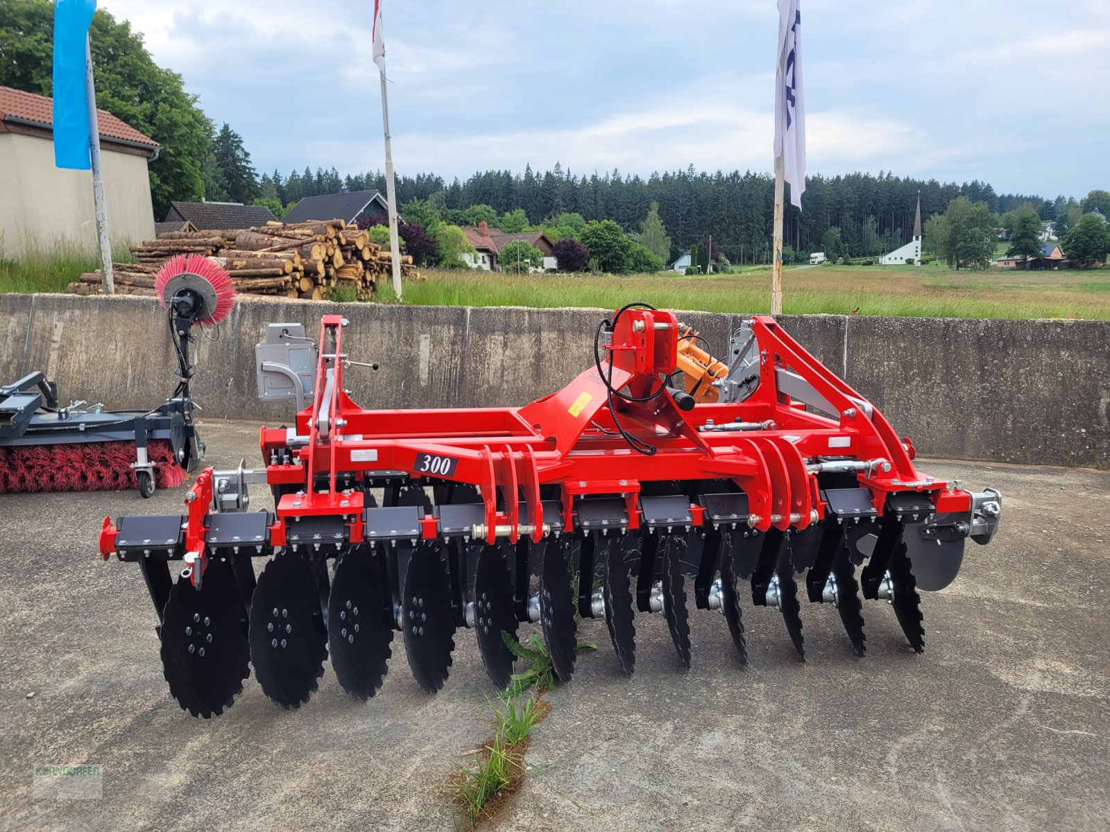 Kurzscheibenegge van het type PremiumLtd Kronos 300, Neumaschine in Rehau (Foto 3)