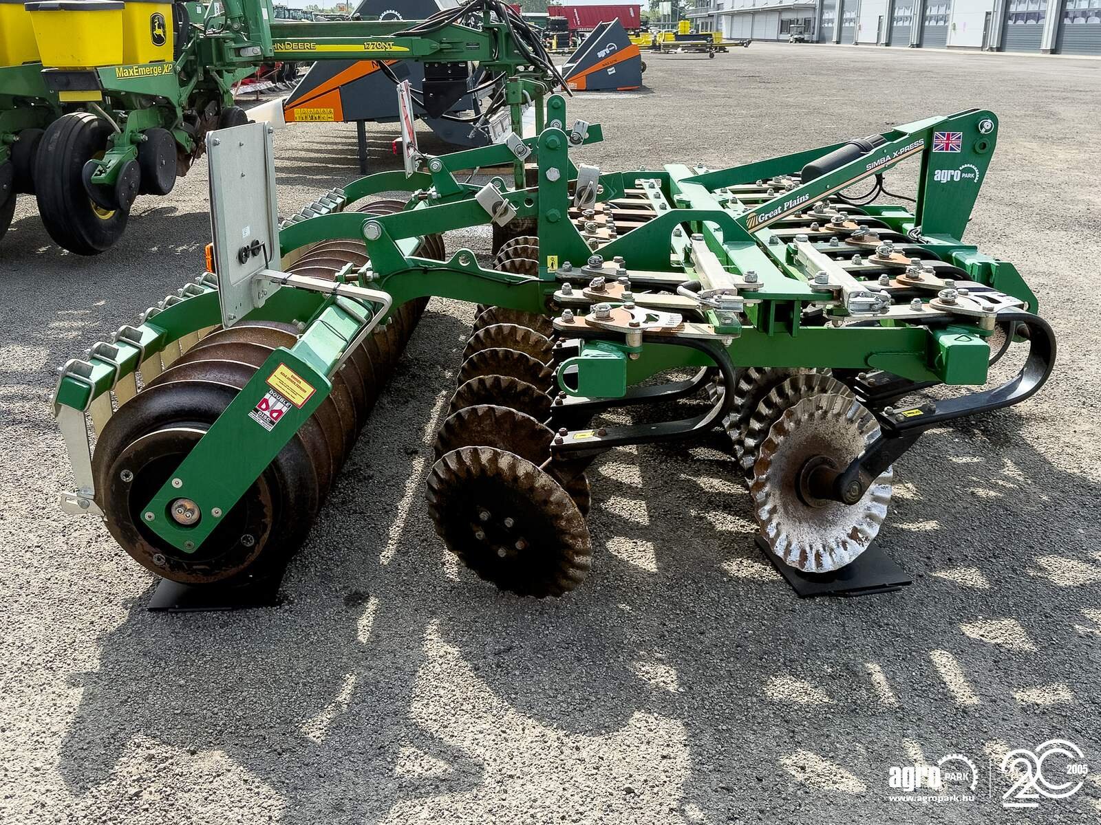 Kurzscheibenegge des Typs Simba X-Press 3.0 3 m short disc, with 22 discs, with DD600 roller, Gebrauchtmaschine in Csengele (Bild 8)