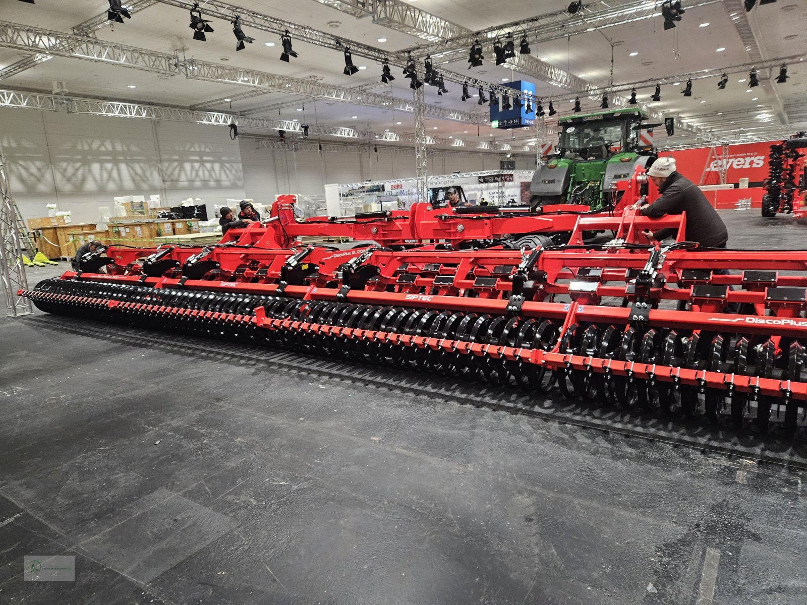 Kurzscheibenegge του τύπου Siptec Disco Plus XL 12000, Neumaschine σε Donnersdorf (Φωτογραφία 1)