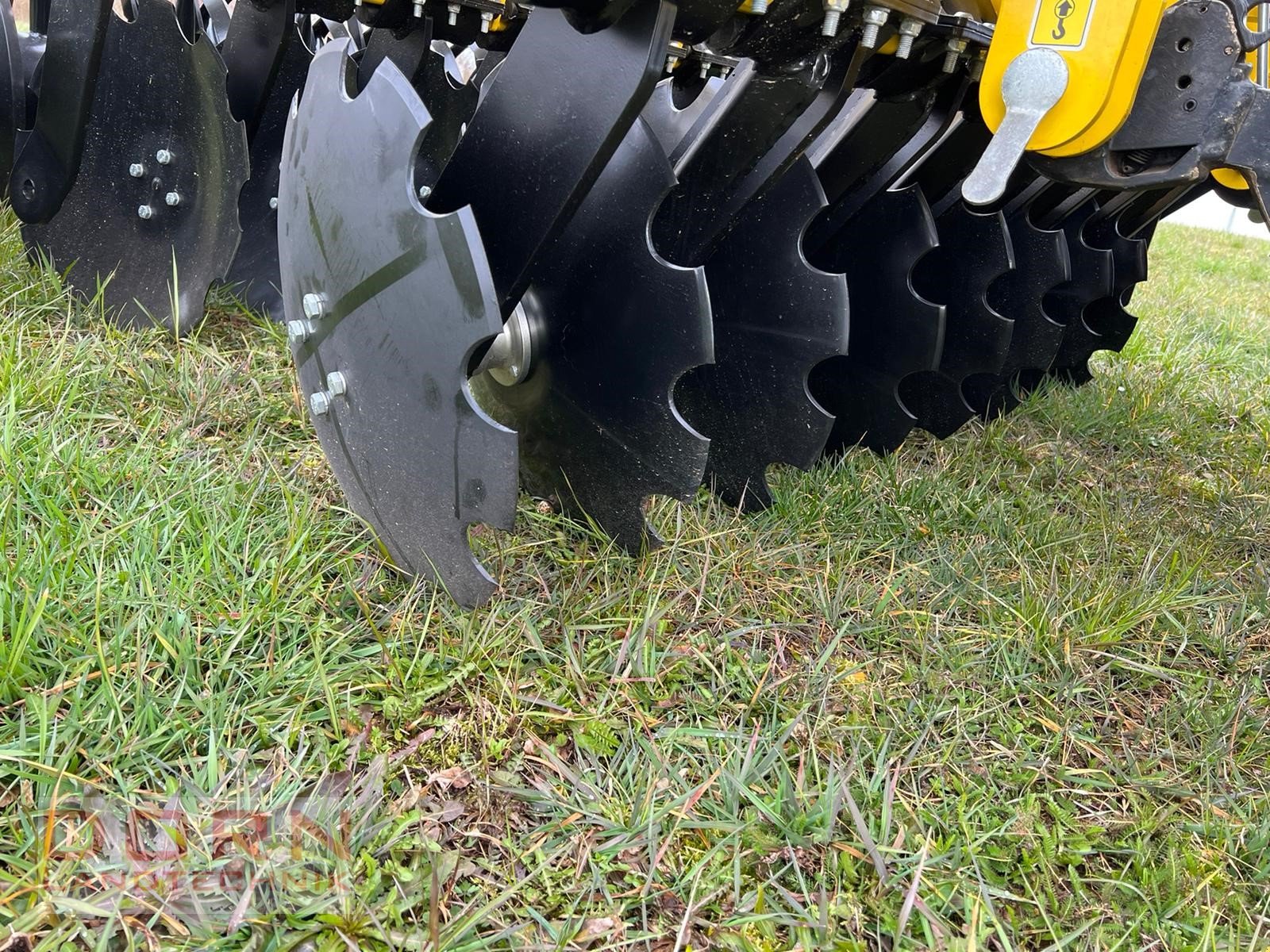 Kurzscheibenegge des Typs Sonstige 200, Neumaschine in Bruckberg (Bild 7)