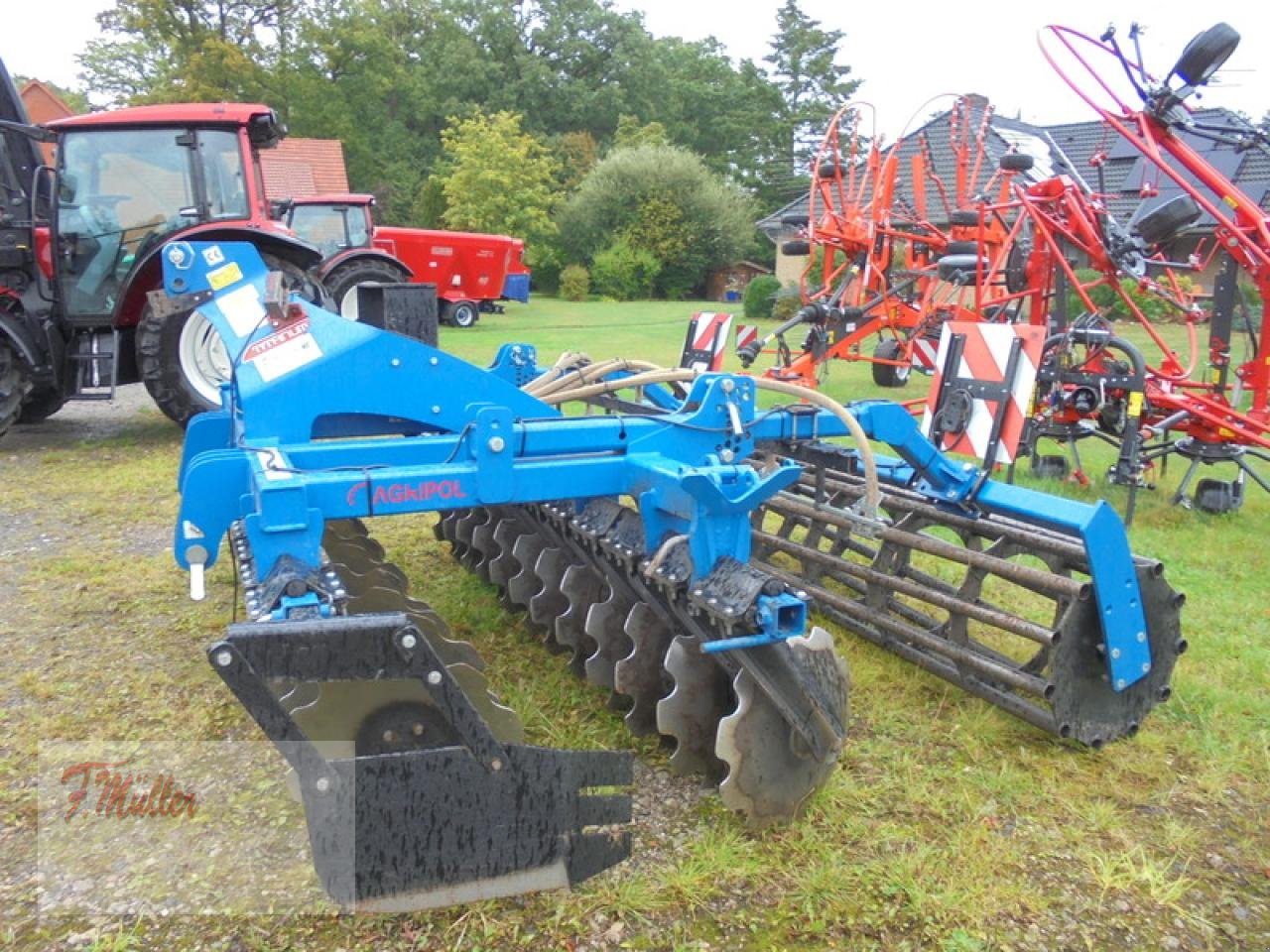 Kurzscheibenegge des Typs Sonstige AGRIPOL TITANUM 300, Neumaschine in Taaken (Bild 2)