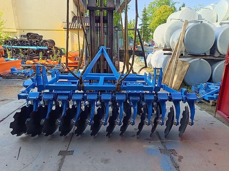 Kurzscheibenegge des Typs SVD Kurzscheibenegge 3 Meter - mit Dachringwalze, Neumaschine in Neureichenau (Bild 6)