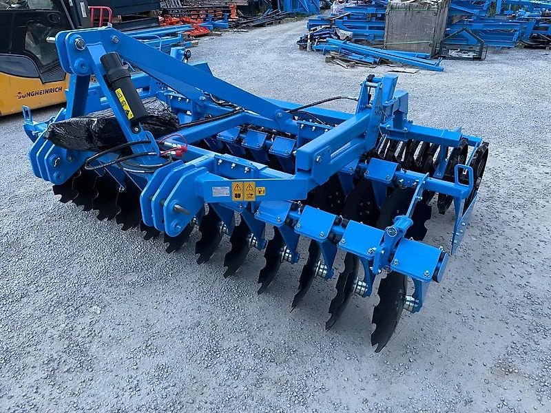 Kurzscheibenegge des Typs SVD Kurzscheibenegge 3 Meter - mit Dachringwalze, Neumaschine in Neureichenau (Bild 4)