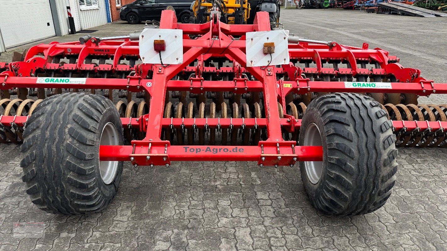 Kurzscheibenegge typu Top Agro SHARK 6.0 GRANO-SYSTEM  Hydr. 6,0m, Gebrauchtmaschine v Neubrandenburg (Obrázek 12)