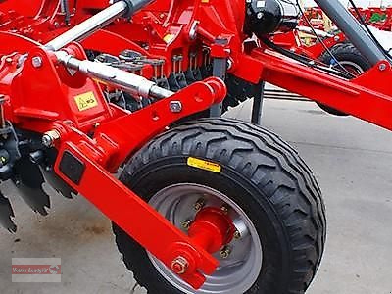 Kurzscheibenegge des Typs Unia Ares HP XXL 6 Kurzscheibenegge 660 mm Scheiben Doppel U-Walze Hydr. Tiefenverstellung, Neumaschine in Ostheim/Rhön (Bild 14)