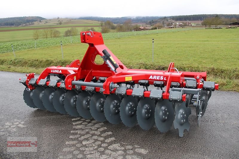 Kurzscheibenegge des Typs Unia Ares L 3 Kurzscheibenegge Rohrstabwalze 3 m, Neumaschine in Ostheim/Rhön (Bild 2)