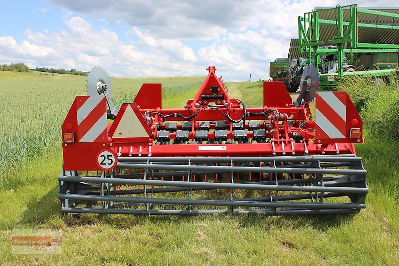 Kurzscheibenegge des Typs Unia Ares XL 3 Kurzscheibenegge Rohrstabwalze 3 m, Neumaschine in Ostheim/Rhön (Bild 11)