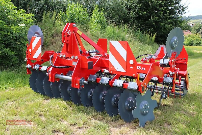 Kurzscheibenegge des Typs Unia Ares XL 3 Kurzscheibenegge Rohrstabwalze 3 m, Neumaschine in Ostheim/Rhön (Bild 8)