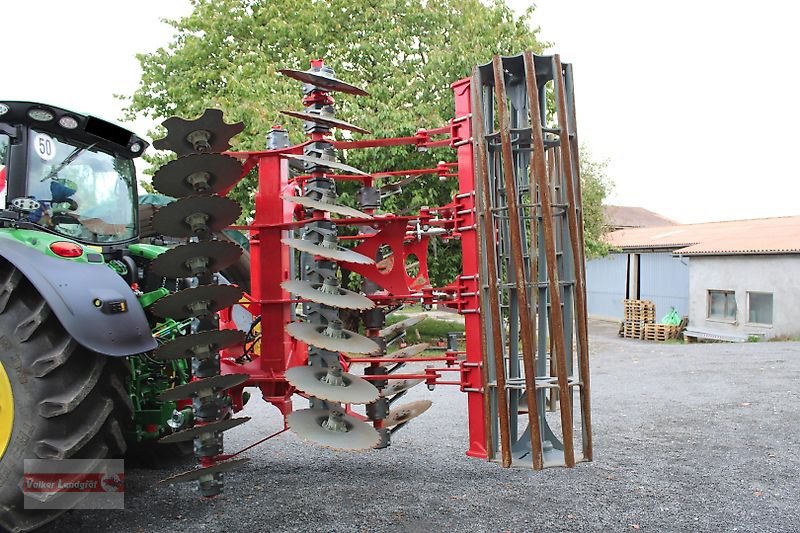 Kurzscheibenegge des Typs Unia Ares XL 4,5 Kurzscheibenegge 4,5 m Rohrstabwalze, Vorführmaschine in Ostheim/Rhön (Bild 3)