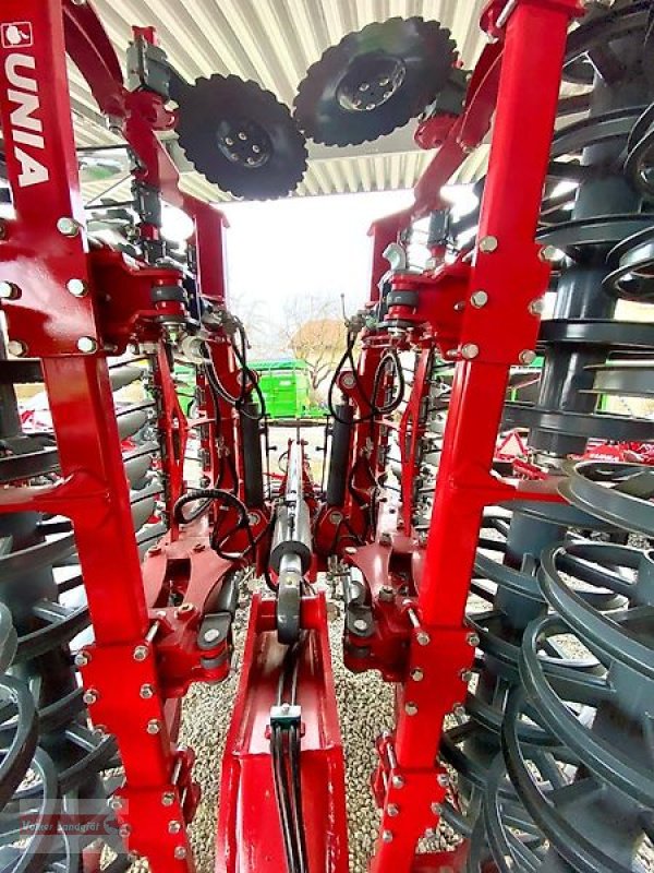 Kurzscheibenegge des Typs Unia Ares XL H 6 Kurzscheibenegge mit Fahrgestell 6 m Doppel U-Walze, Neumaschine in Ostheim/Rhön (Bild 6)