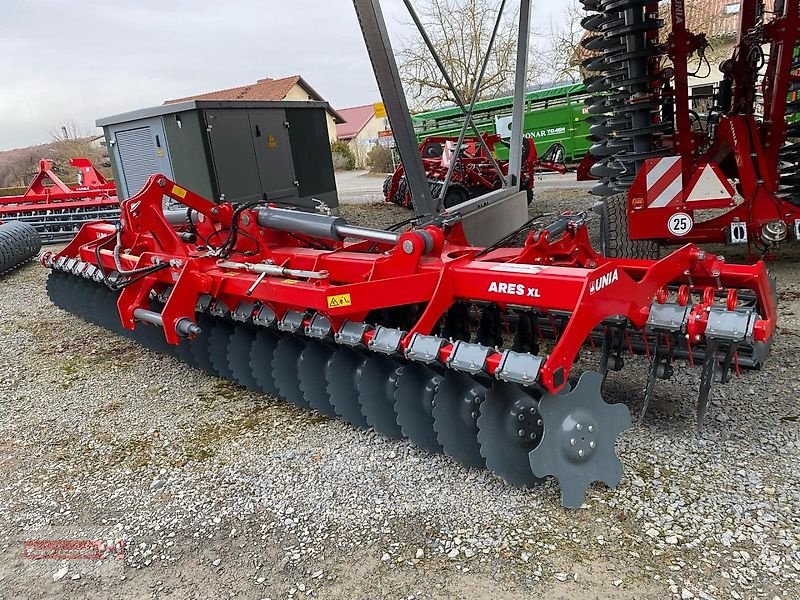 Kurzscheibenegge Türe ait Unia Ares XLH 6 Kurzscheibenegge Rohrstabwalze, Neumaschine içinde Ostheim/Rhön (resim 6)