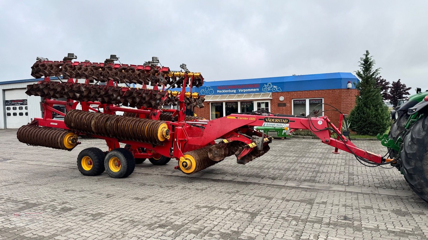 Kurzscheibenegge Türe ait Väderstad Carrier 1225 # CrossCutter#neue Steelrunner, Gebrauchtmaschine içinde Neubrandenburg (resim 2)