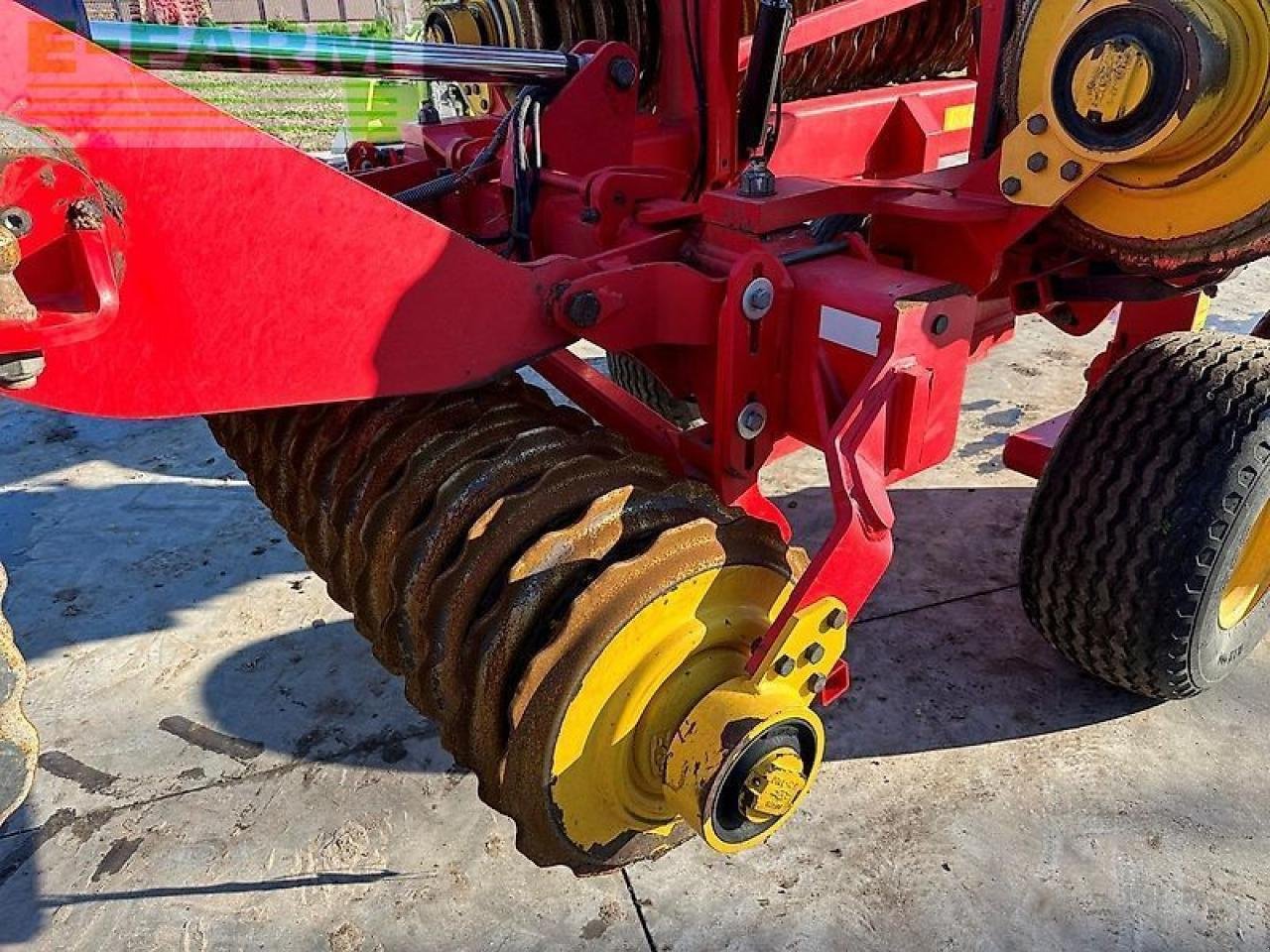 Kurzscheibenegge des Typs Väderstad carrier 650, Gebrauchtmaschine in SZEGED (Bild 13)