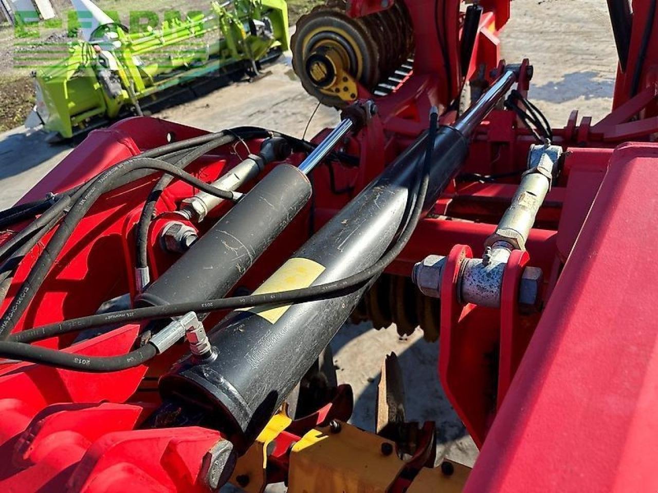 Kurzscheibenegge des Typs Väderstad carrier 650, Gebrauchtmaschine in SZEGED (Bild 16)