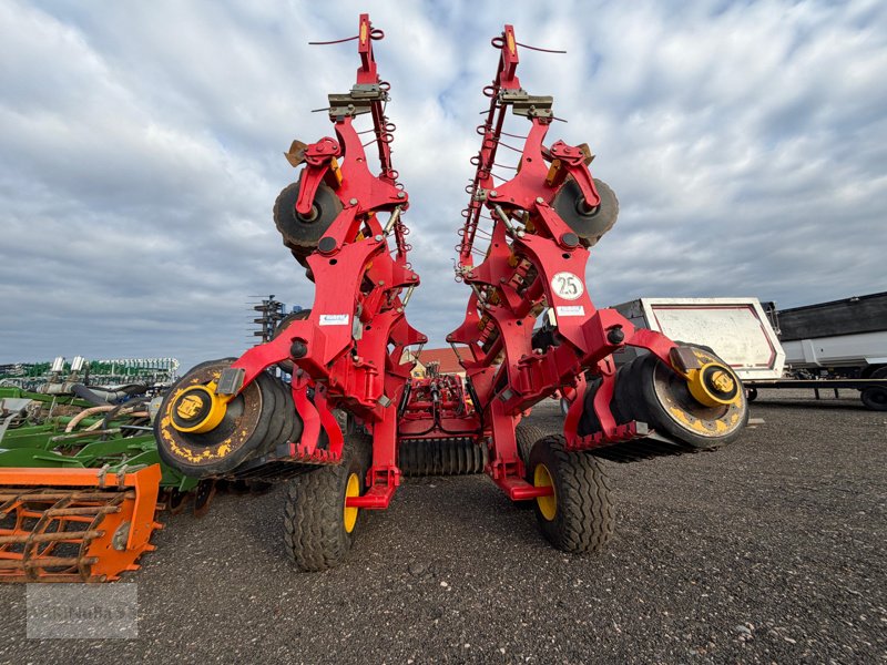 Kurzscheibenegge типа Väderstad Carrier CR 820 mit Striegel, Gebrauchtmaschine в Prenzlau (Фотография 4)
