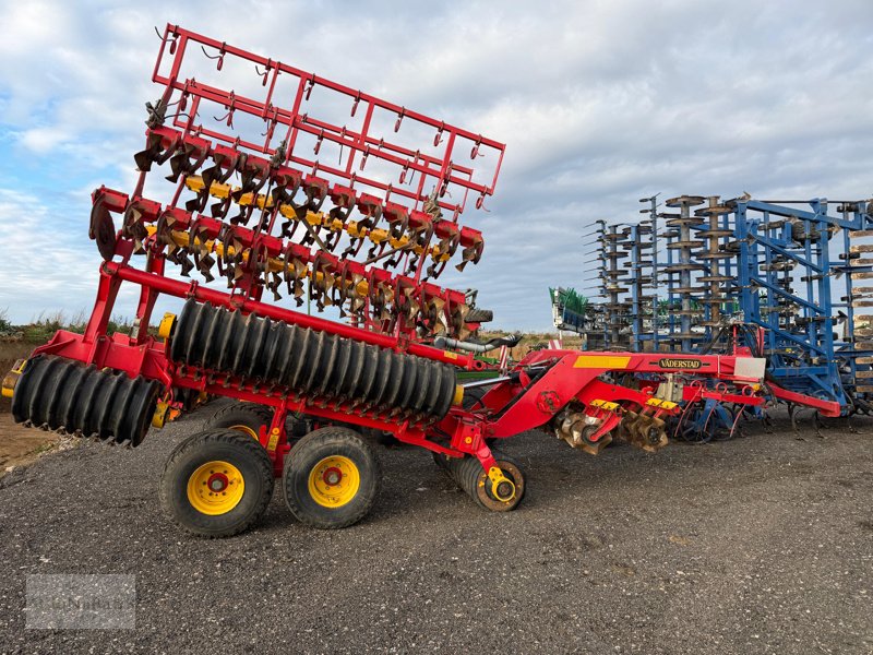 Kurzscheibenegge типа Väderstad Carrier CR 820 mit Striegel, Gebrauchtmaschine в Prenzlau (Фотография 10)