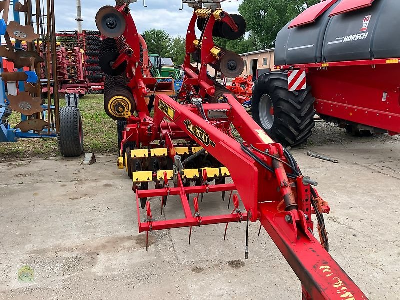 Kurzscheibenegge Türe ait Väderstad Carrier CR650, Gebrauchtmaschine içinde Salsitz (resim 3)