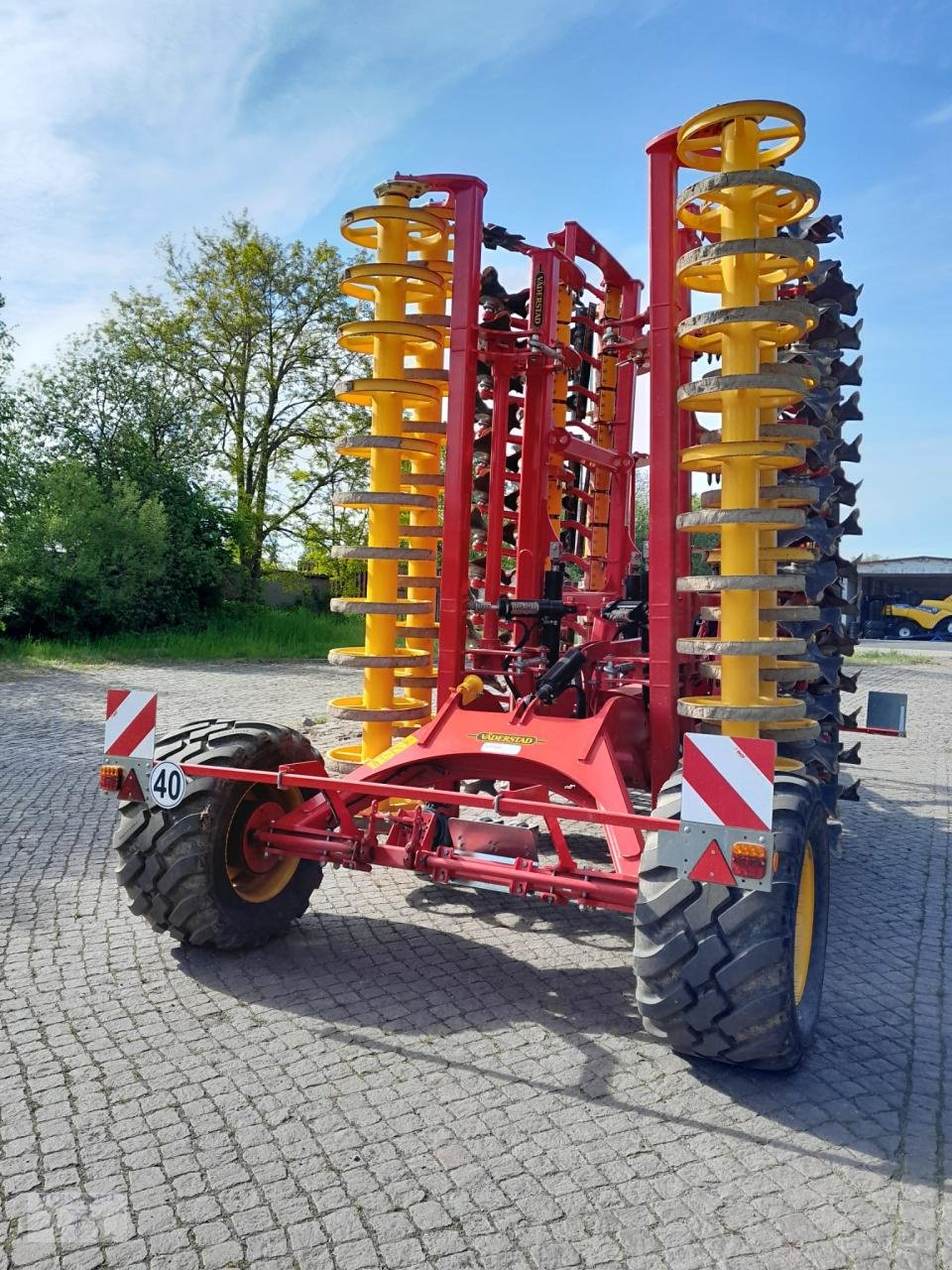 Kurzscheibenegge Türe ait Väderstad Carrier CRXL725, Gebrauchtmaschine içinde Pragsdorf (resim 2)