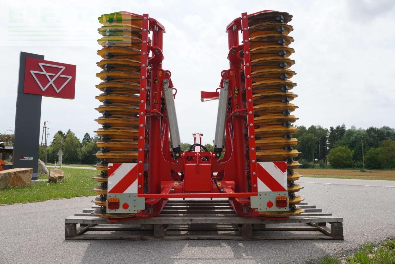 Kurzscheibenegge Türe ait Väderstad carrier crxt 425, Gebrauchtmaschine içinde Korneuburg (resim 3)