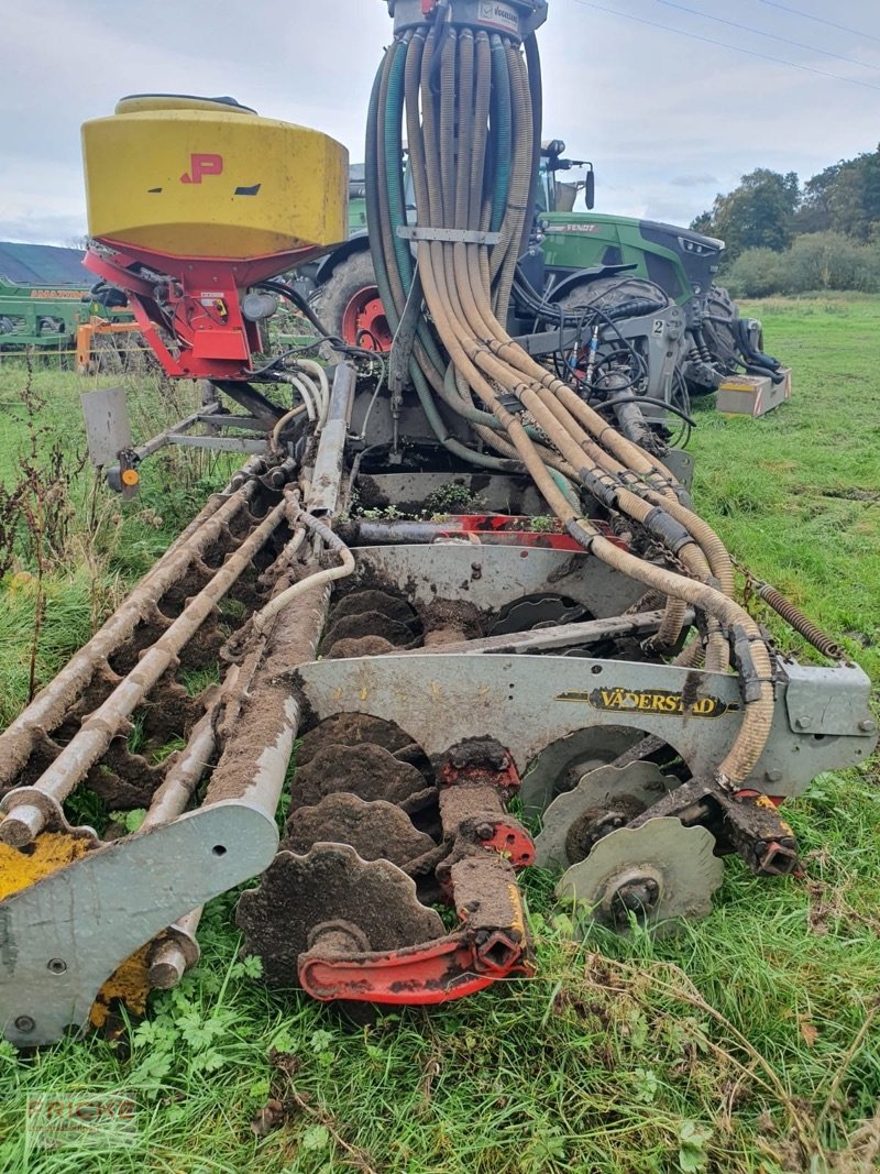 Kurzscheibenegge типа Väderstad CRX 625 mit APV PS 500 Streuer **Jahresendralley**, Gebrauchtmaschine в Bockel - Gyhum (Фотография 4)