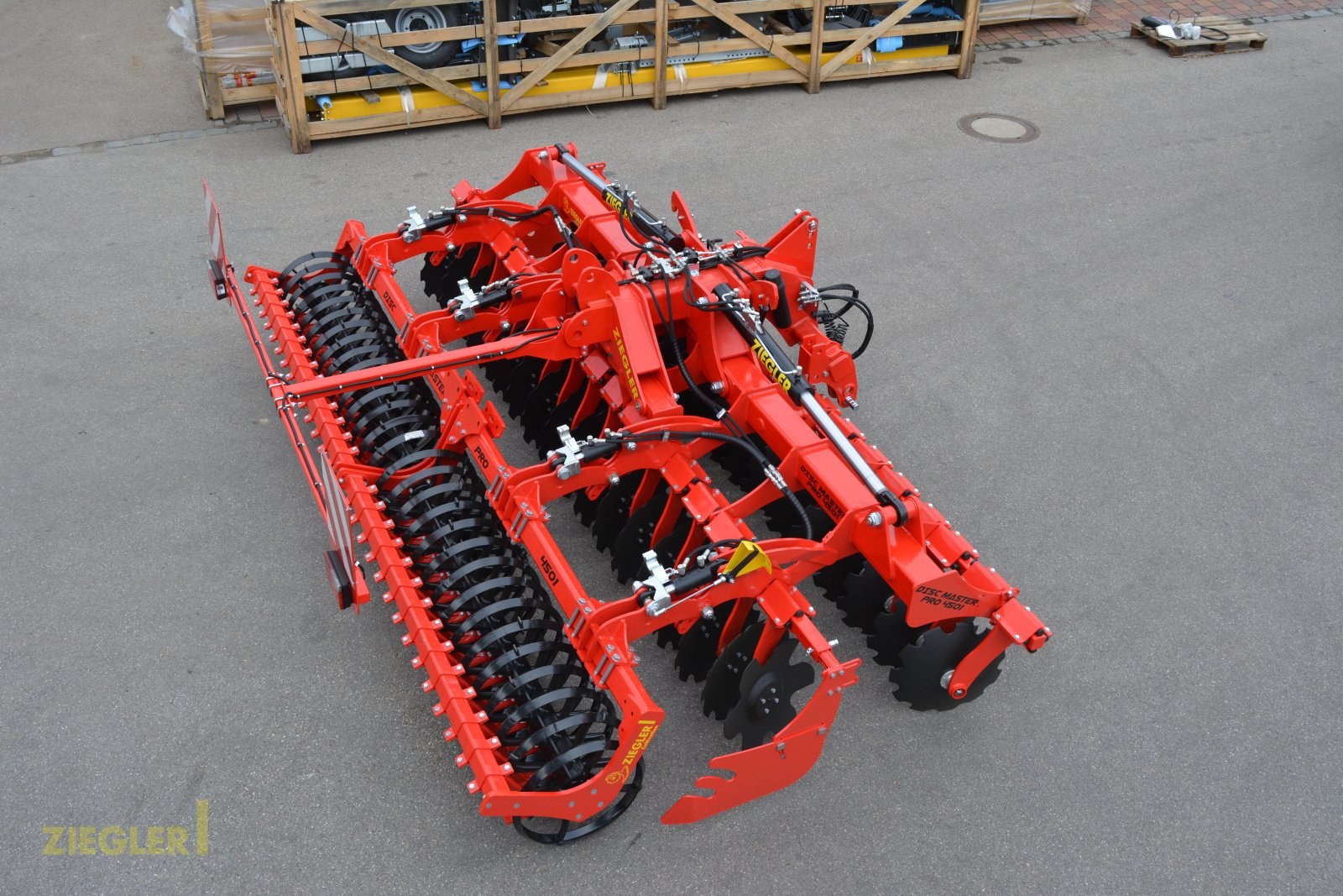 Kurzscheibenegge des Typs Ziegler Disc Master 4501, Neumaschine in Pöttmes (Bild 6)