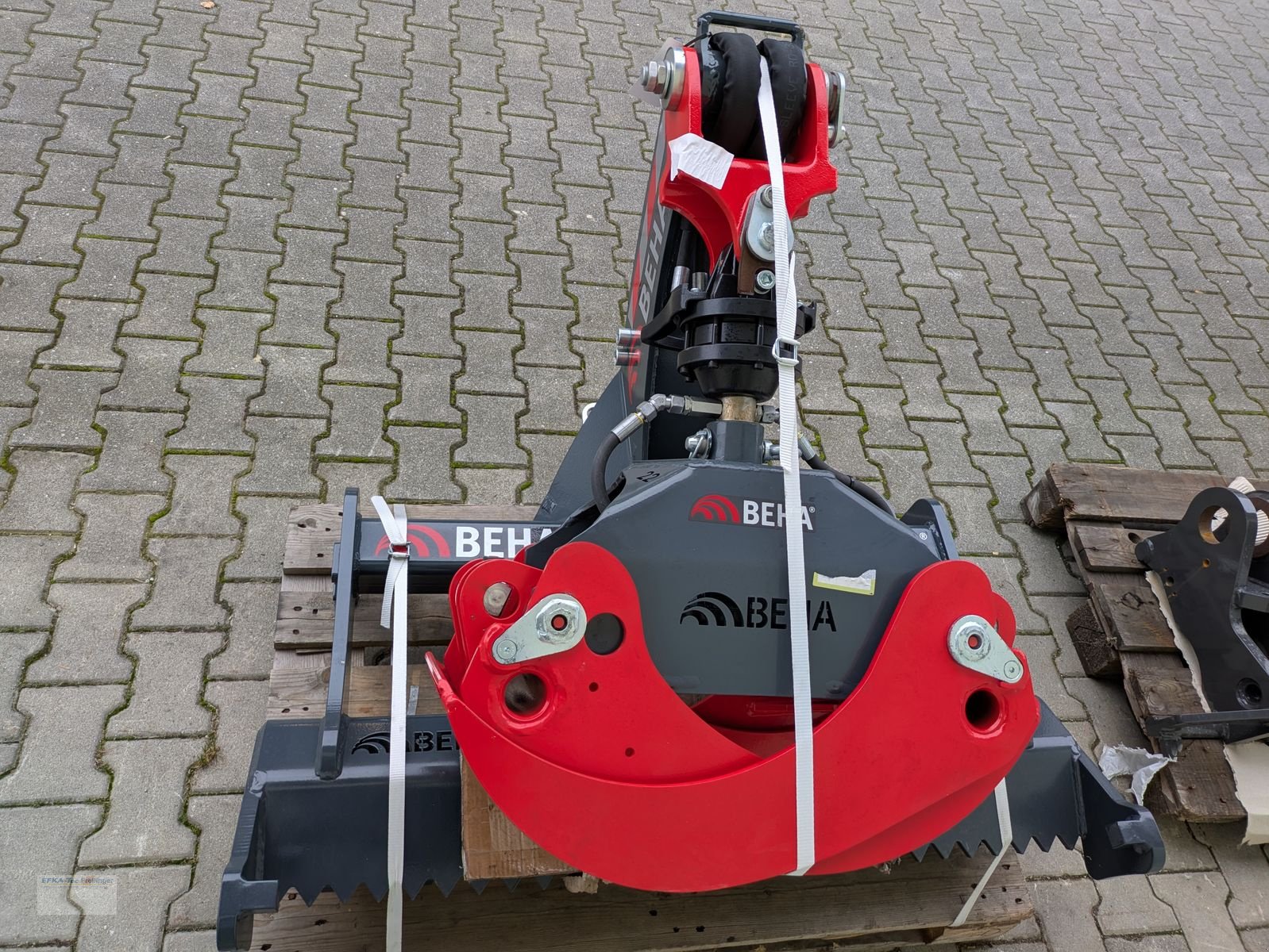 Ladekrane & Rückezange tip BEHA Frontladergreifer FLG 1-022/3, Neumaschine in Obing (Poză 2)