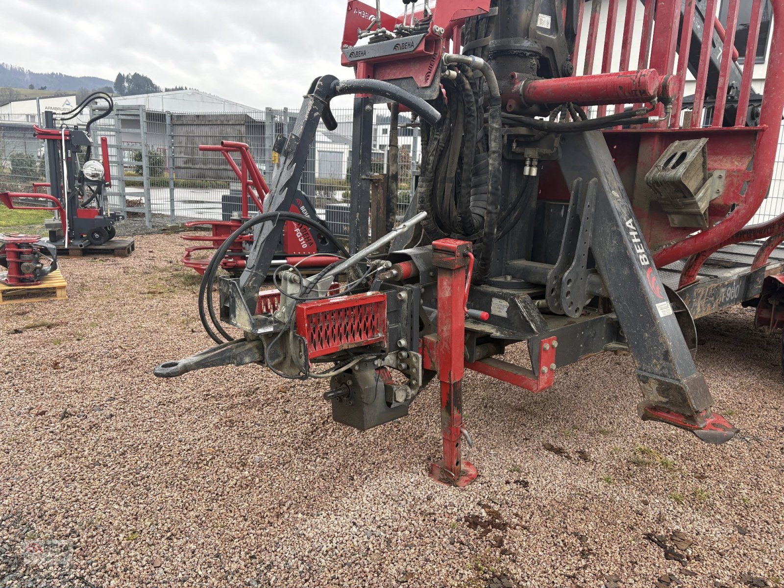 Ladekrane & Rückezange des Typs BEHA Gebr. Rückewagen T900 mit 7070 Kran, Eigene Ölversorgung, 2-Rad Auflauf u. 2-Rad Ölbremse, Gebrauchtmaschine in Steinach (Bild 3)