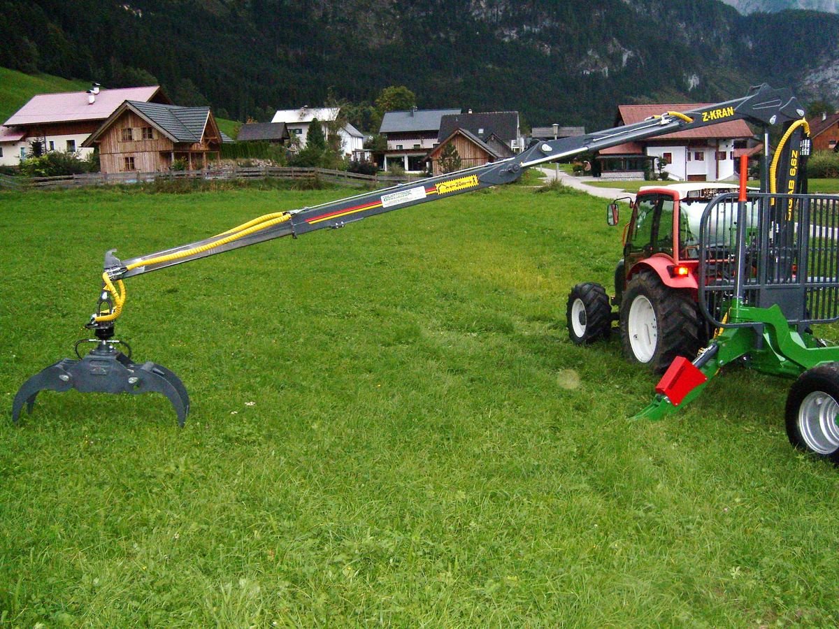 Ladekrane & Rückezange des Typs BIGAB Heuschmid Z 6,6, Neumaschine in Gosau am Dachstein (Bild 4)