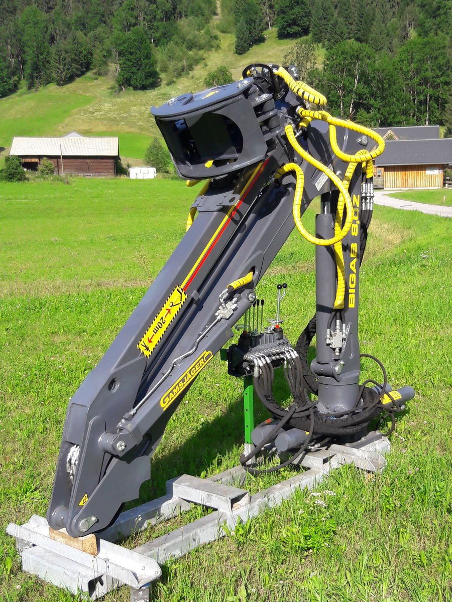 Ladekrane & Rückezange des Typs BIGAB Heuschmid Z 8,0, Neumaschine in Gosau am Dachstein (Bild 2)