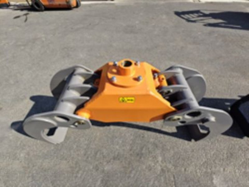 Ladekrane & Rückezange typu Deleks Holzzange Deleks DK-18, Neumaschine v NATTERNBACH (Obrázek 10)