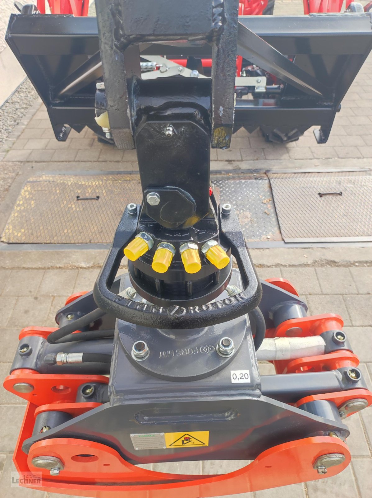 Ladekrane & Rückezange typu Farma Frontladerverladezange Rückezange Hydraulisch Frontanbau mit FARMA Greifer 020 GII, Neumaschine v Bad Abbach-Dünzling (Obrázek 5)