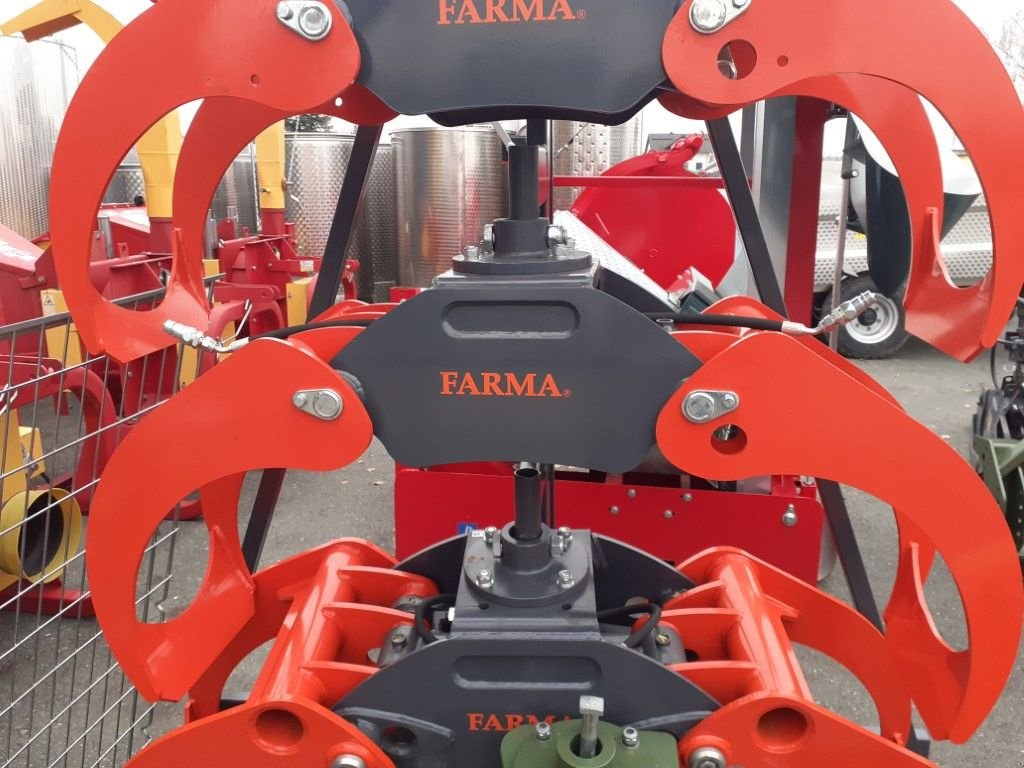 Ladekrane & Rückezange des Typs Farma G 2.1, Neumaschine in Strem (Bild 4)
