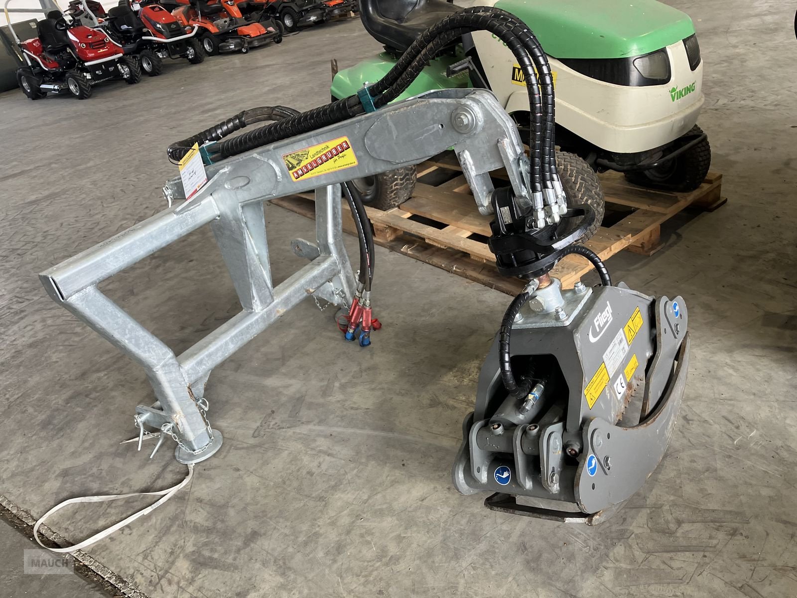 Ladekrane & Rückezange del tipo Fliegl Holzzange, Gebrauchtmaschine en Burgkirchen (Imagen 7)