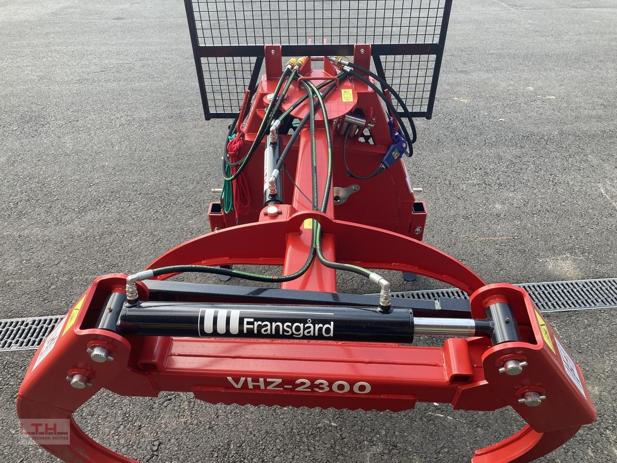 Ladekrane & Rückezange des Typs Fransgard VHZ 2300, Neumaschine in Gnas (Bild 7)
