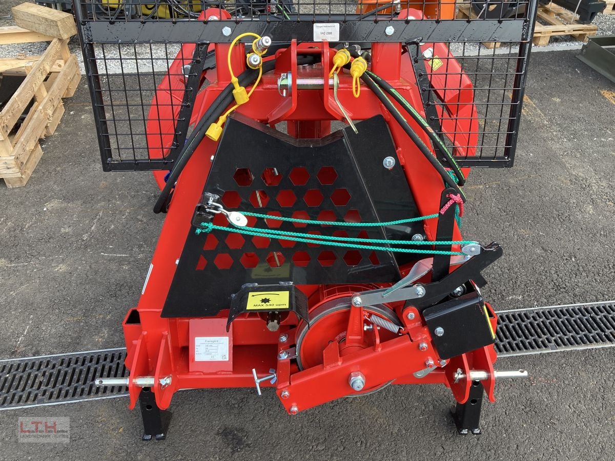 Ladekrane & Rückezange des Typs Fransgard VHZ 2300, Neumaschine in Gnas (Bild 2)