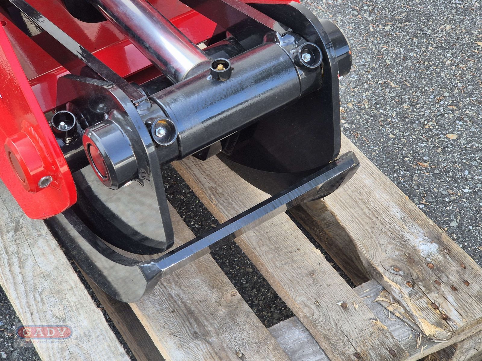 Ladekrane & Rückezange of the type Königswieser FORSTGREIFER 1400MM, Neumaschine in Lebring (Picture 6)