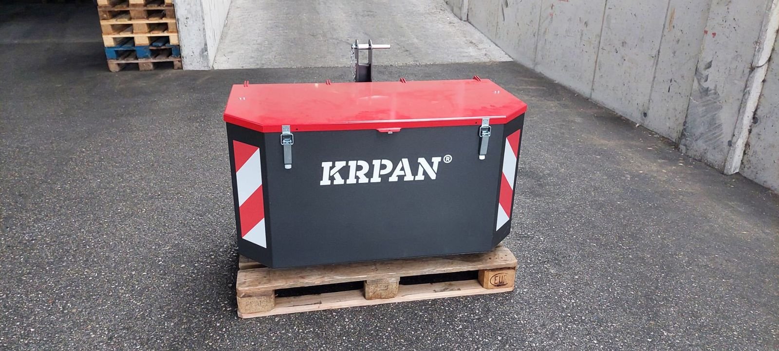 Ladekrane & Rückezange типа Krpan Forstkiste, Neumaschine в Bergheim (Фотография 7)